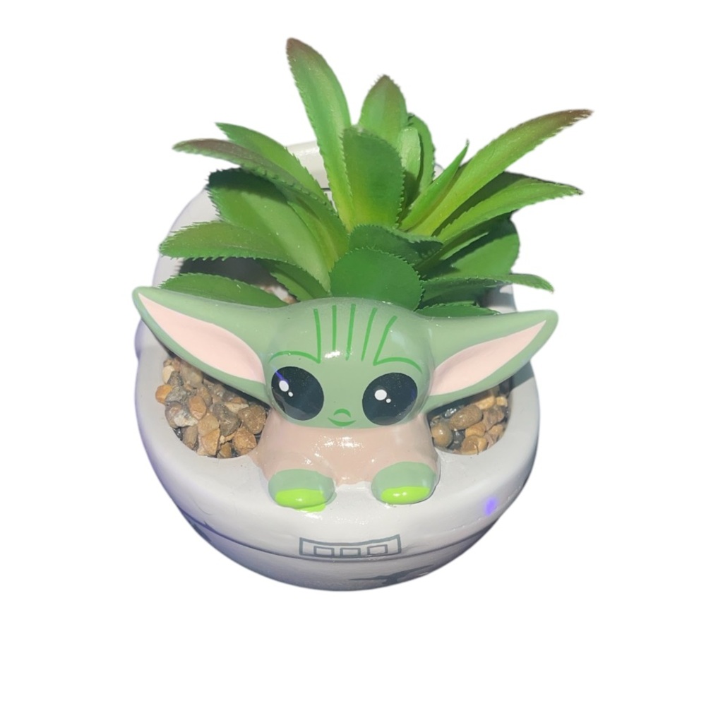 Star Wars Baby Yoda Mini 4” Faux Succulent Ceramic Planter Pot For Desk Decor